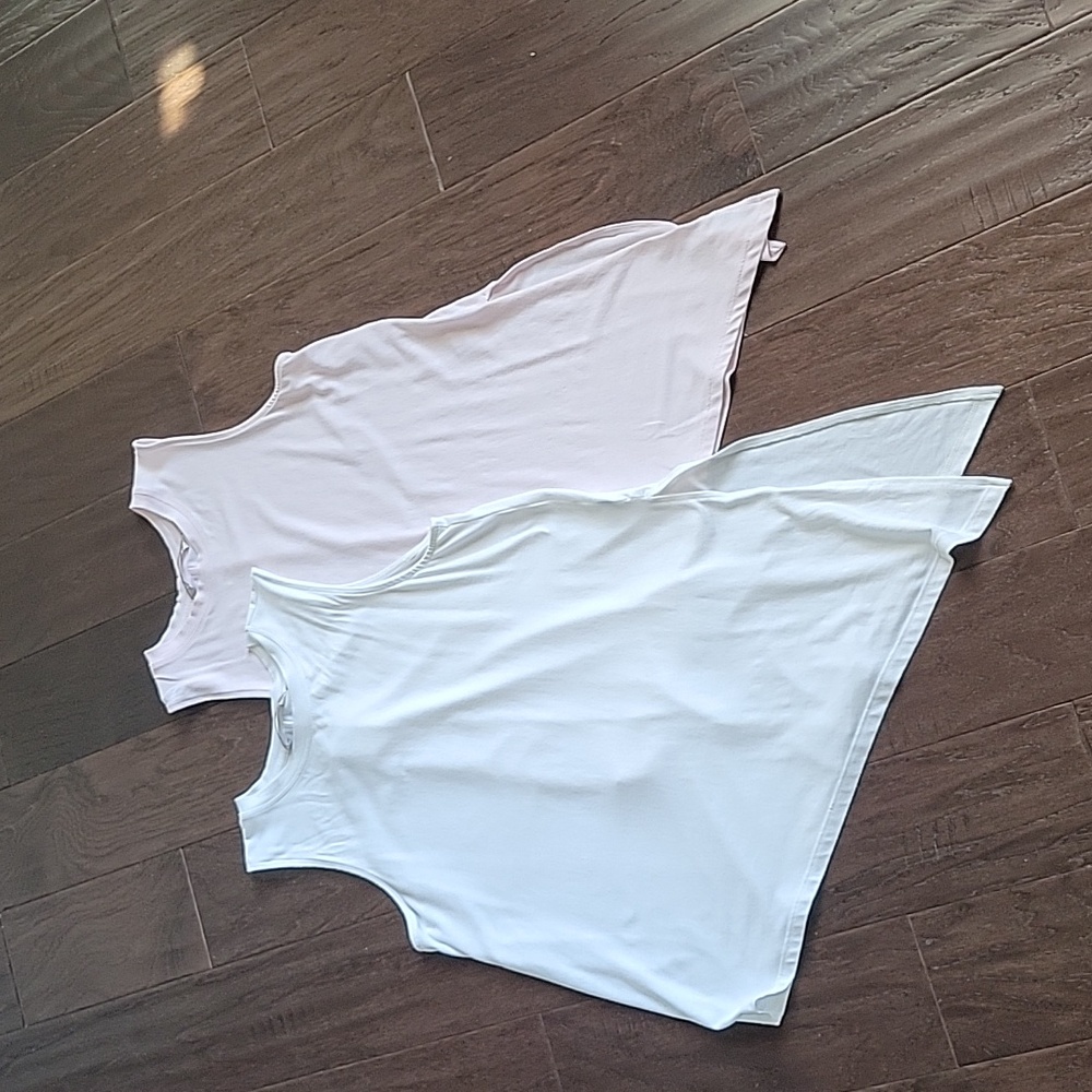 Athleta asymmetrical side tie tank tops (2)